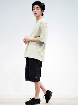 「SILAS（サイラス）のアイテム（Tシャツ/カットソー）」を使った、SILASさん（メンズ・178cm）の夏コーディネート