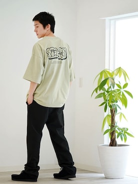 「SILAS（サイラス）のアイテム」を使った、SILASさん（メンズ・173cm）の夏コーディネート