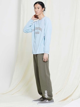 「SILAS（サイラス）のアイテム（Tシャツ/カットソー）」を使った、SILASさん（メンズ・180cm）の夏コーディネート