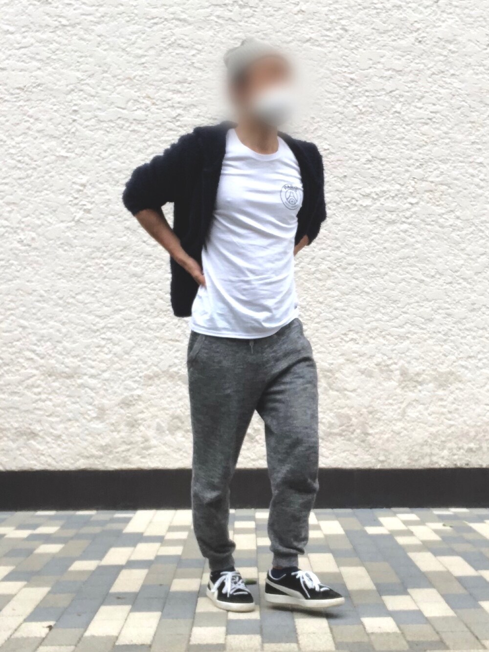 「シンプルコーデ、お洒落さんとつながりたい、bearfootdreams、Paris Saint-Germain、GU」｜「Jordanのアイテム（Tシャツ/カットソー、ホワイト系）」を使った、rsskさん（メンズ・173cm）の春コーディネートの1枚目の写真