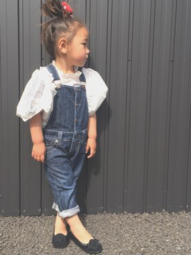 「刺繍」｜「アイテム（サロペット/オーバーオール）」を使った、K❤︎smile.・☺︎さん（キッズ・80cm）の春コーディネート