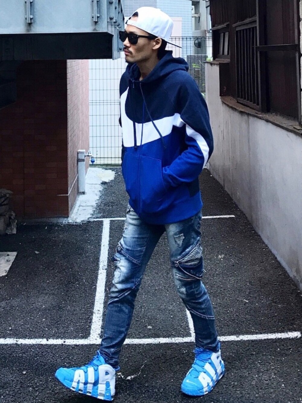 MOYA／YouTubeさんの「NIKE ナイキ AS M NSW HBR HOODIE FZ BB STMT ナイキ HBR BB STMT フルジップ フーディ BQ6459 451OBSIDIAN/WHITE/INDIGO FORCE/(INDIGO FORCE)（NIKE）」を使ったコーディネート