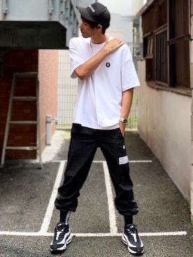 「NIKE（ナイキ）のNIKE AIR MAX 95 ESSENTIAL (BLACK/WHITE-WOLF GREY) 【SP】（スニーカー）」を使った、MOYA／YouTubeさん（メンズ・177cm）の夏コーディネート