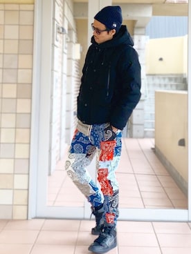 「GOSTAR DE FUGA（ゴスタール ジフーガ）のアイテム（パンツ）」を使った、MOYA／YouTubeさん（メンズ・177cm）の冬コーディネート