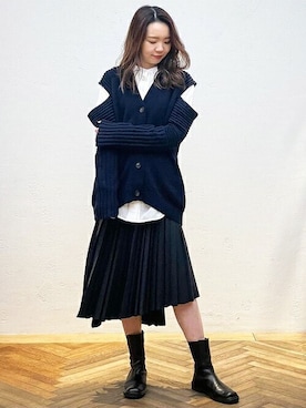 「COLUMN（コラム）のアイテム（トップス）」を使った、ESTNATION WOMENSさん（レディース・173cm）の冬コーディネート