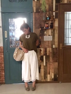 「カーキ×ホワイト」｜kumiaiさん（レディース・156cm）の夏コーディネート