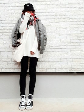 「LOSICARIE（ロシカリエ）のアイテム」を使った、**ゆぅ**さん（レディース・164cm）の冬コーディネート