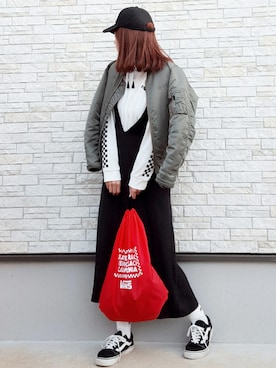「RAY CASSIN（レイカズン）のアイテム（アクセサリー）」を使った、**ゆぅ**さん（レディース・164cm）の冬コーディネート