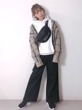 「ZIP FIVE（ジップファイブ）のアイテム」を使った、UMIさん（レディース・165cm）の春コーディネート