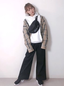 UMIさんの「【Dickies】FRONT LOGO WAIST BAG」を使ったコーディネート