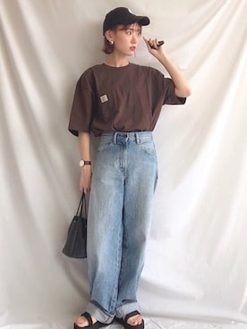 「Carhartt（カーハート）のcarhartt/カーハート ワンポイント ビッグシルエットポケットTシャツ（Tシャツ/カットソー）」を使った、UMIさん（レディース・165cm）の春コーディネート