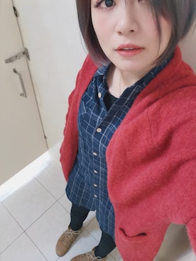 「red」｜「アイテム（ピーコート）」を使った、小野坂雅🇹🇼さん（レディース・155cm）の秋コーディネート