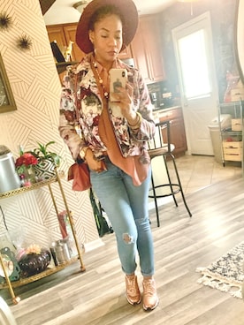 「fallfashion」｜Shanel Nicoleさん（レディース・165cm）の秋コーディネート