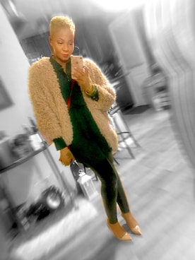 「fallfashion」｜Shanel Nicoleさん（レディース・165cm）の秋コーディネート