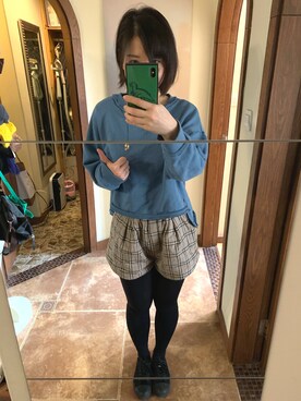 「MOUSSY（マウジー）のアイテム（パーカー、ブルー系）」を使った、宝玑さん（レディース・167cm）の春コーディネート