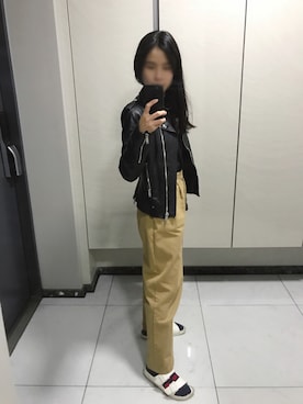 「MANGO（マンゴ）のアイテム（ライダースジャケット）」を使った、Aria さん（レディース・155cm）の秋コーディネート