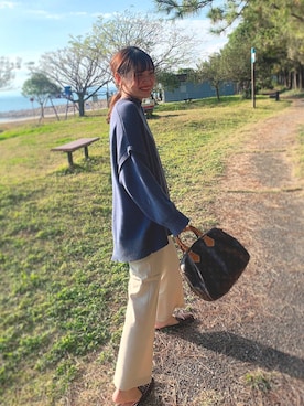 「海」｜「アイテム（スリッポン）」を使った、腹ぺこだものさん（レディース・168cm）の秋コーディネート