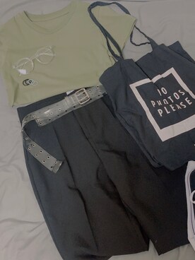 「shoplistのアイテム（パンツ、ブラック系）」を使った、imiさん（レディース・160cm）の夏コーディネート
