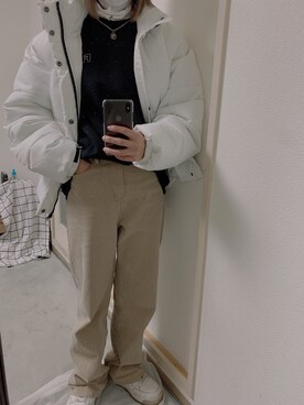 「ZARA（ザラ）のアイテム（スニーカー、ホワイト系）」を使った、imiさん（レディース・160cm）の冬コーディネート
