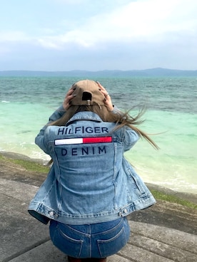 「TOMMY HILFIGER」｜「アイテム（デニムジャケット）」を使った、ukaさん（レディース・150cm）の夏コーディネート