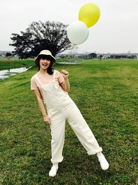 「Taiwan」｜「アイテム（サロペット/オーバーオール）」を使った、Nashiaさん（レディース・167cm）の春コーディネート