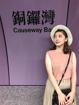 「Ray BEAMS（レイビームス）のRay BEAMS / 中折れ HAT（ハット）」を使った、Nashiaさん（レディース・167cm）の秋コーディネート