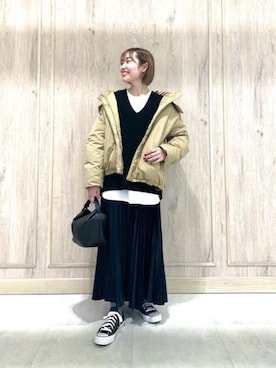 「Tシャツ/カットソー」｜「アイテム（ダウンジャケット/コート）」を使った、市川（ichikawa）さん（レディース・158cm）の冬コーディネート