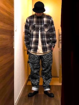 「CONVERSE ALL STAR（コンバースオールスター）のアイテム（スニーカー、ブラック系）」を使った、ino.shoさん（メンズ・173cm）の春コーディネート
