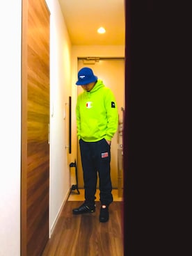 「Champion（チャンピオン）のアイテム（パンツ、パープル系）」を使った、ino.shoさん（メンズ・173cm）の春コーディネート