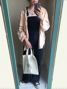「ピンクシャツ」｜「アイテム（オールインワン・サロペット）」を使った、yuyuyuさん（レディース・157cm）の春コーディネート