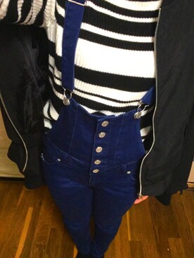 E M I さんのコーディネート