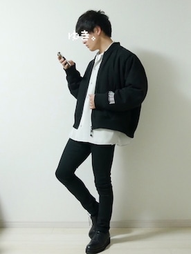 「SHAREEF（シャリーフ）のアイテム（MA-1）」を使った、ゆき。さん（メンズ・168cm）の冬コーディネート