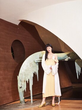 Meredith N KING寜謐謐さんのコーディネート