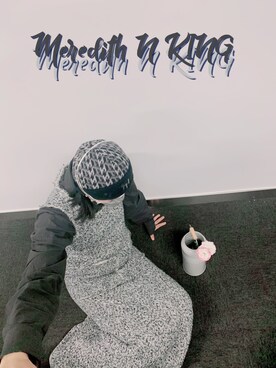 Meredith N KING寜謐謐さんのコーディネート