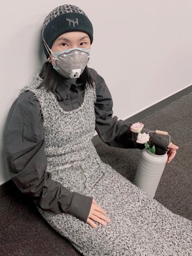 Meredith N KING寜謐謐さんのコーディネート