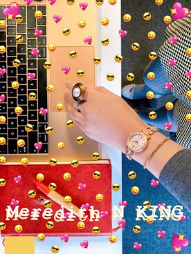 Meredith N KING寜謐謐さんのコーディネート