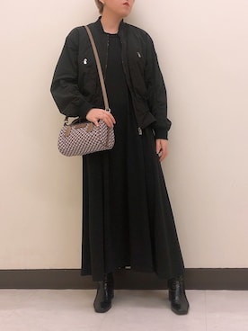 「TATRAS（タトラス）のアイテム（ブルゾン）」を使った、amiさん（レディース・160cm）の春コーディネート