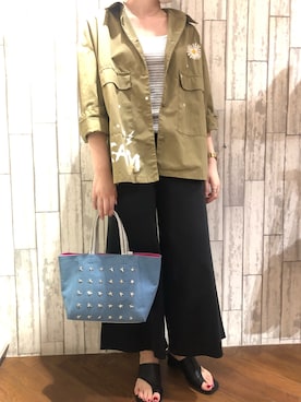 「bajra（バジュラ）のアイテム」を使った、amiさん（レディース・160cm）の夏コーディネート