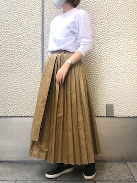 「EARIH（アーリ）のアイテム」を使った、amiさん（レディース・160cm）の秋コーディネート