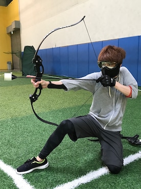 「HVC（エイチブイシー）のアイテム（パーカー）」を使った、赤髪のともさん（メンズ・170cm）の春コーディネート