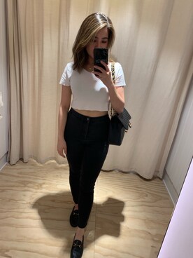 Sabrina Wongさんのコーディネート