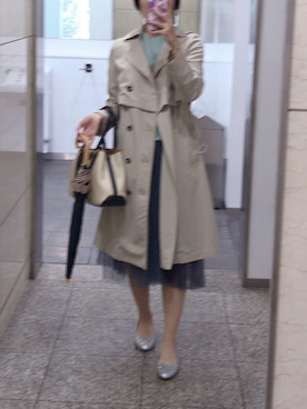 「シルバーシューズ」｜「アイテム（トレンチコート）」を使った、yuukiさん（レディース・170cm）の春コーディネート