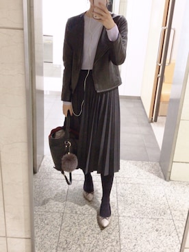 「NATURAL BEAUTY BASIC（ナチュラルビューティーベーシック）のアイテム（ライダースジャケット）」を使った、yuukiさん（レディース・170cm）の秋コーディネート