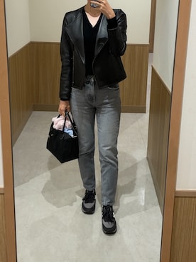 「NATURAL BEAUTY BASIC（ナチュラルビューティーベーシック）のアイテム（ライダースジャケット）」を使った、yuukiさん（レディース・170cm）の春コーディネート