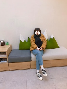 「チャックテイラー」｜「アイテム（ダウンジャケット/コート）」を使った、Lee.さん（レディース・163cm）の冬コーディネート
