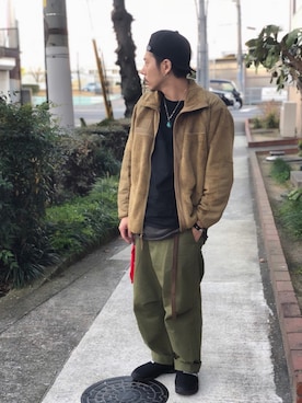 「アーミー」｜「アイテム（アクセサリー）」を使った、Chuuuさん（メンズ・171cm）の冬コーディネート