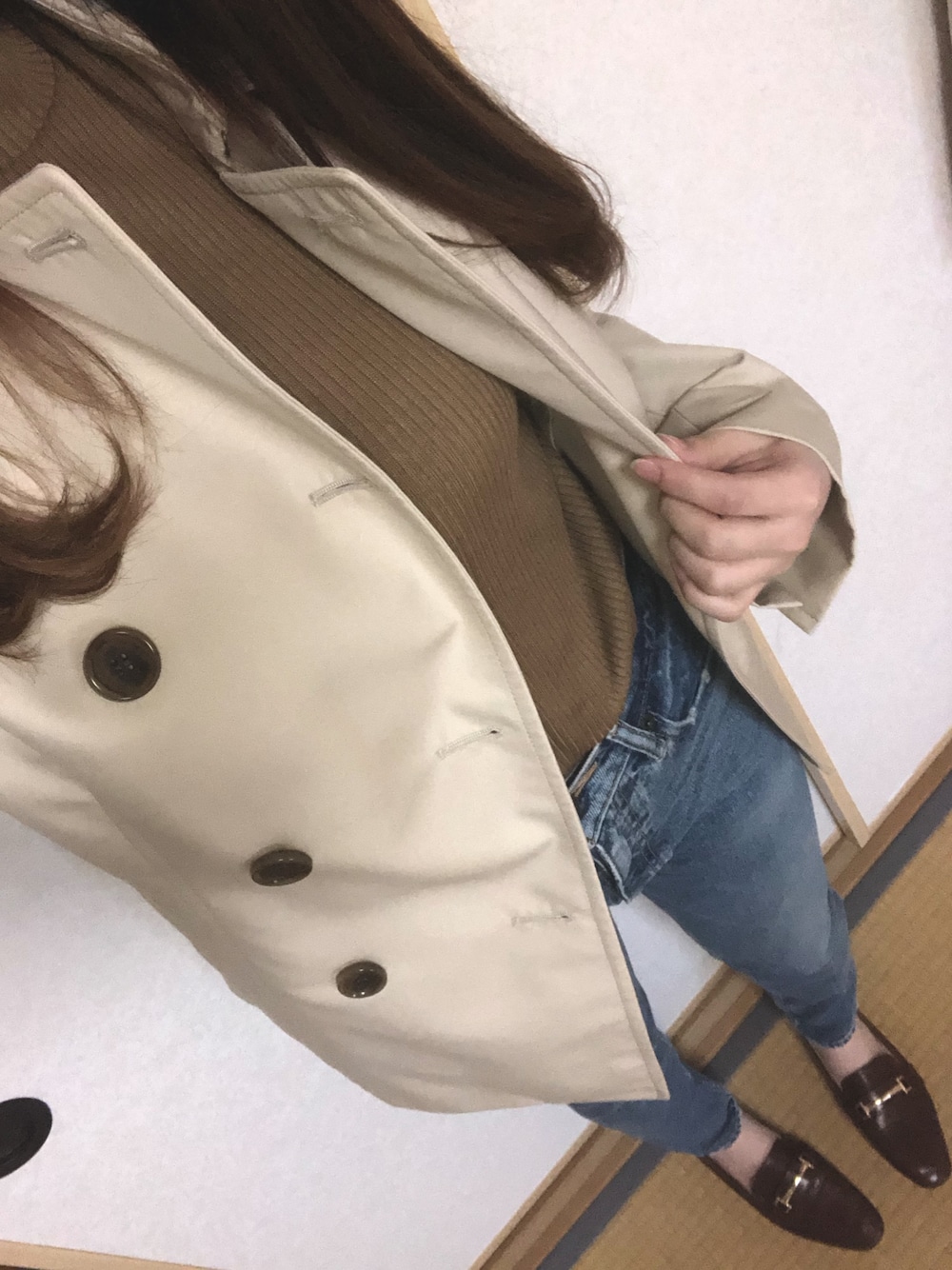 「ANY SISのアイテム（トレンチコート、ベージュ系）」を使った、maさん（レディース・156cm）の秋コーディネートの1枚目の写真