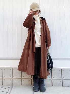 「キャップ女子」｜「アイテム（ステンカラーコート）」を使った、YYYYYSさん（レディース・165cm）の冬コーディネート