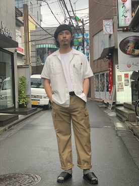 「Schott（ショット）のアイテム（カーゴパンツ）」を使った、Ryuji Abeさん（メンズ・176cm）の夏コーディネート