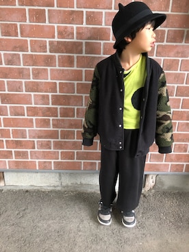 「GLOBAL WORK（グローバルワーク）のアイテム（スタジャン）」を使った、tentenさん（キッズ・120cm）の冬コーディネート